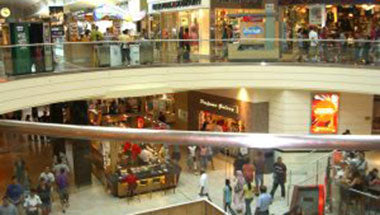 Interior decorating shopping tips