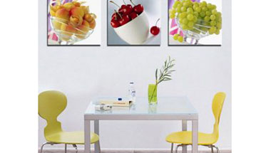 How to Hang Pictures without Holes