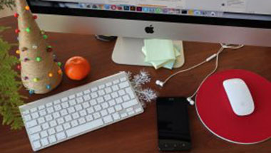 Office decorating tips during holidays