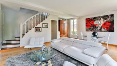Redecorating? Learn to layer like a pro