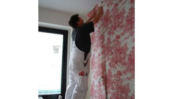 Seven interior decorating tips that won’t get you in trouble with your landlord